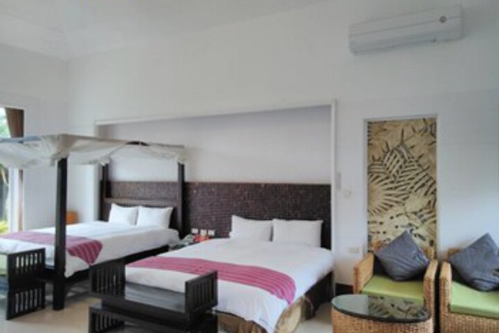 Room 62 of 80