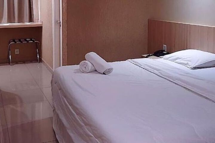 Room 21 of 73
