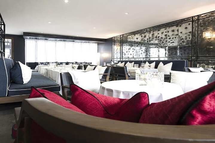 Guest Lobby