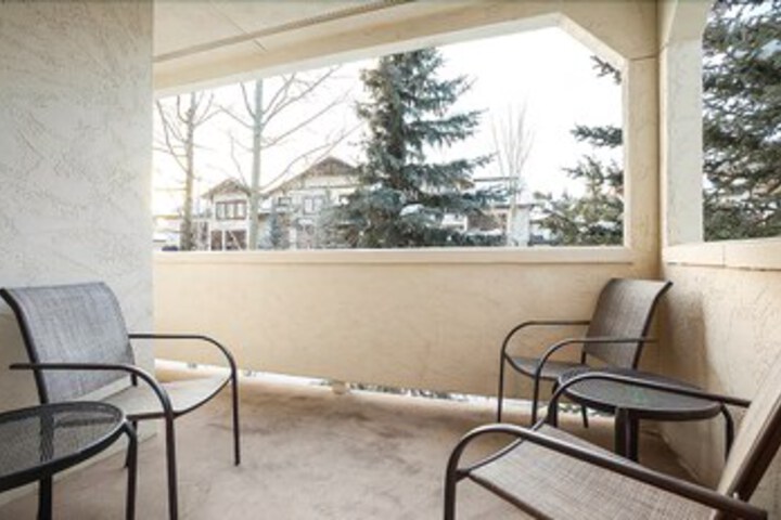 Terrace/Patio 3 of 39