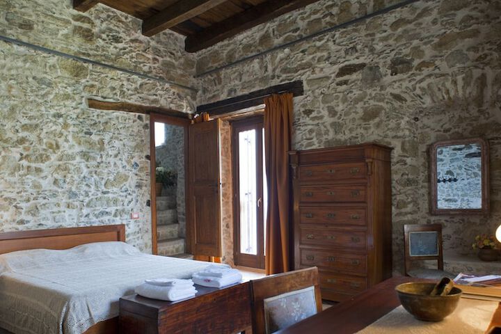 Room 7 of 45