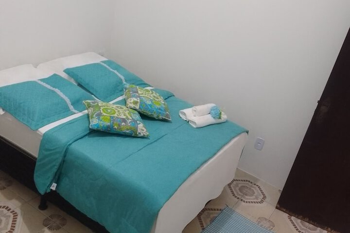 Room 12 of 18