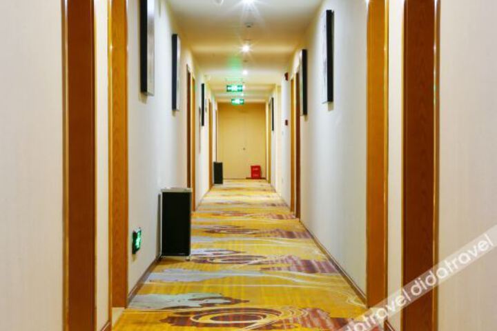 Hotel Interior 16 of 25