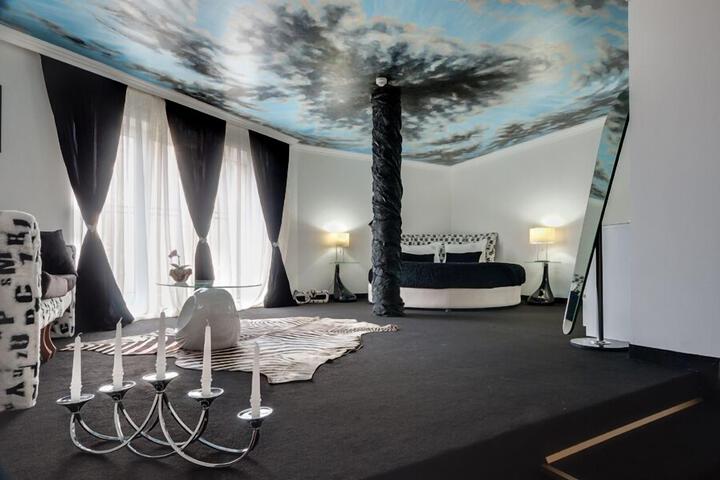 Room 47 of 50