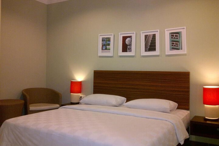 Room 15 of 37