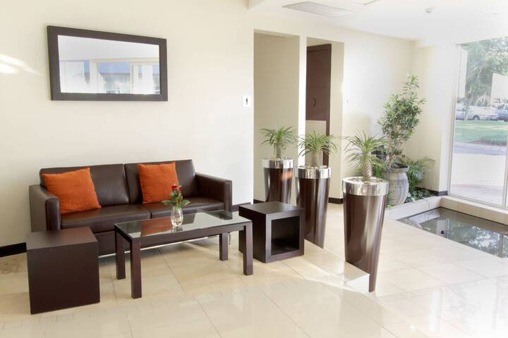 Hotel Interior 10 of 118