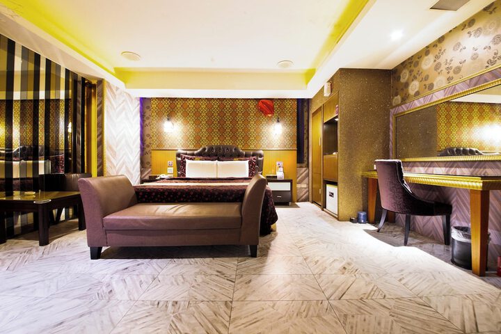 Room 46 of 88