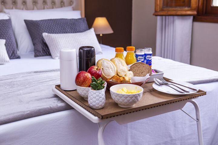 Breakfast/Coffee Service 92 of 126