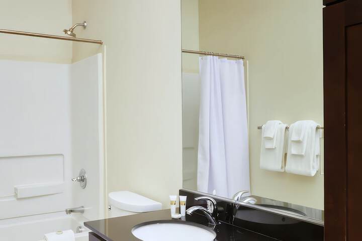 Room 12 of 15