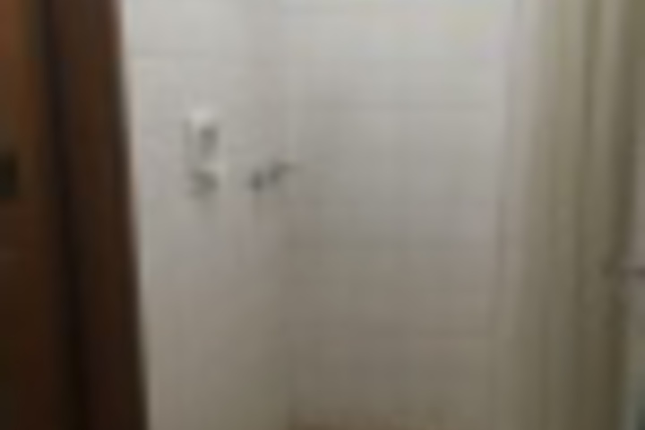 Room 172 of 180