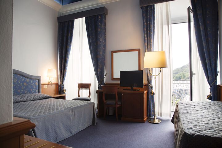 Room 7 of 58