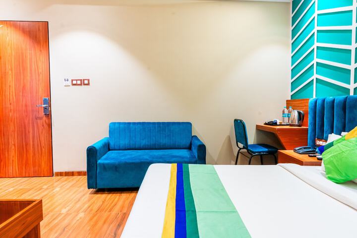 Room 10 of 51
