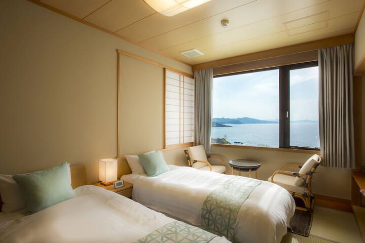 Room 30 of 73
