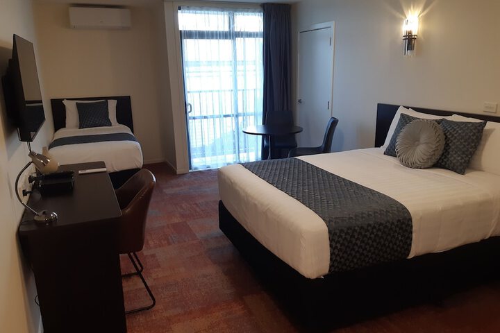 Room 3 of 59