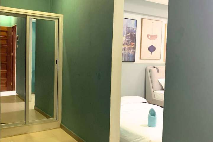 Room 18 of 64