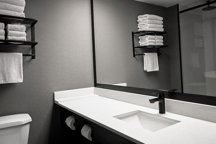 Clean Restrooms