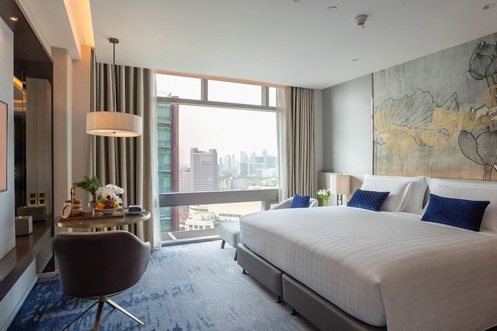 Room 55 of 261