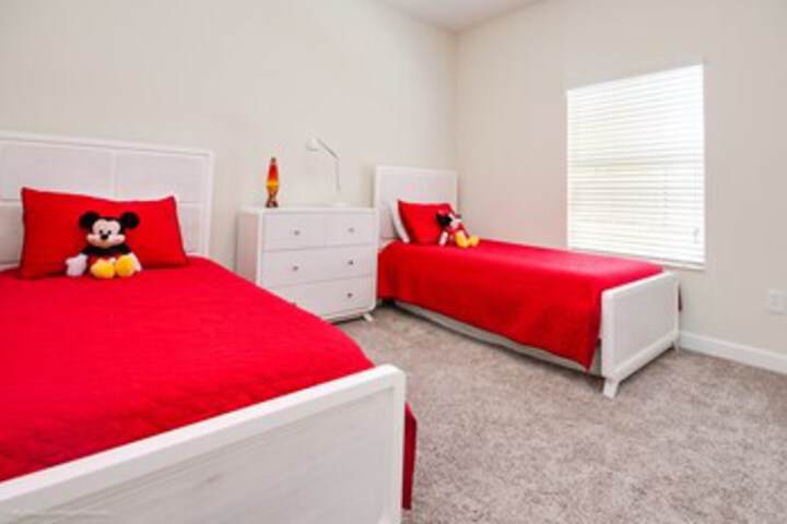 Room 110 of 126