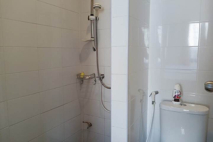 Room 26 of 43