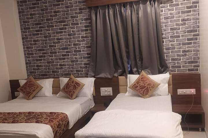 Room 20 of 35