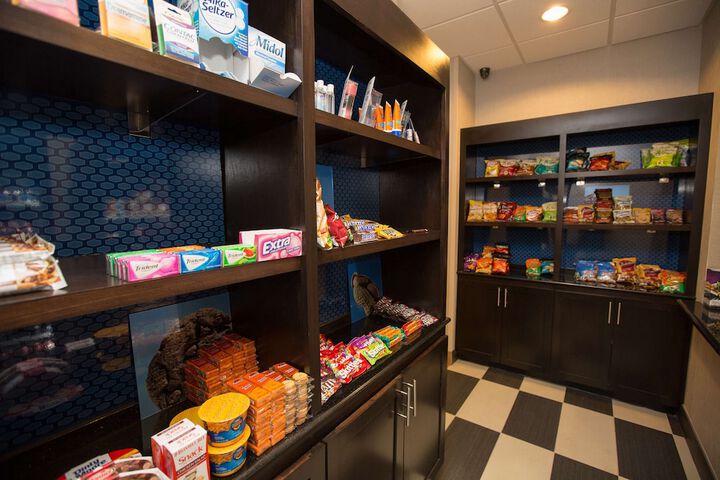 Snack bar