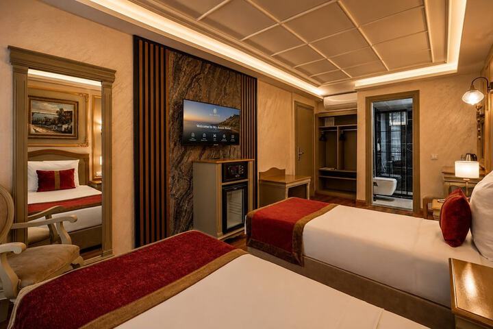 Room 40 of 84