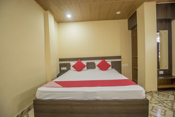 Room 19 of 39