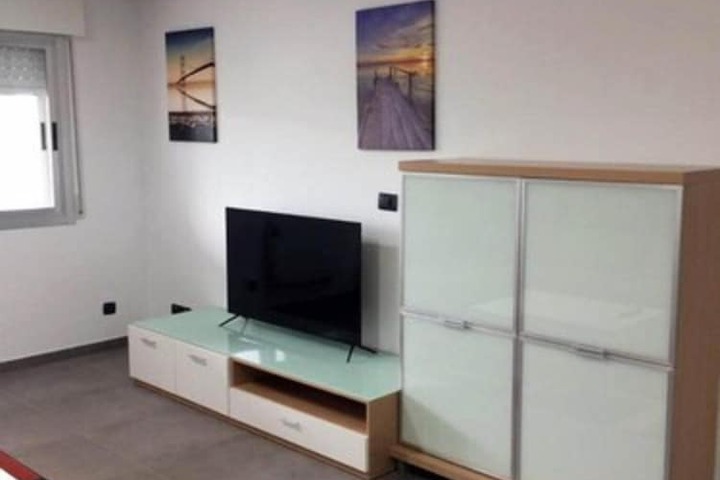 Room 16 of 33