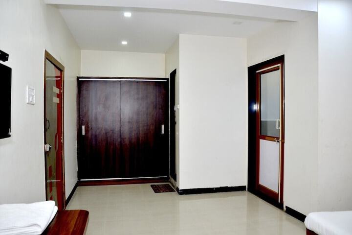 Room 21 of 31
