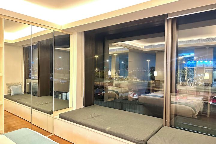 Hotel 54 of 60