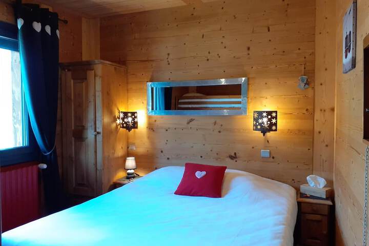 Room 10 of 60