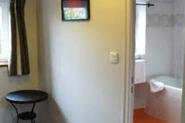 guest_rooms