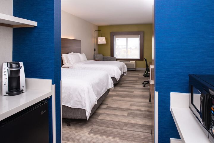 Room 4 of 56