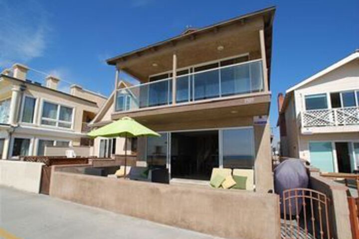 3509 Seashore AB 68196 by RedAwning in Newport Beach, CA