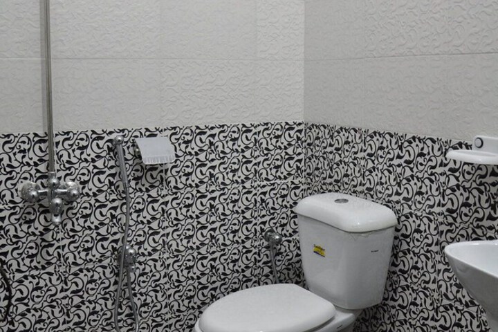 Room 5 of 5
