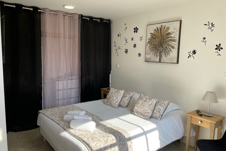 Room 47 of 137