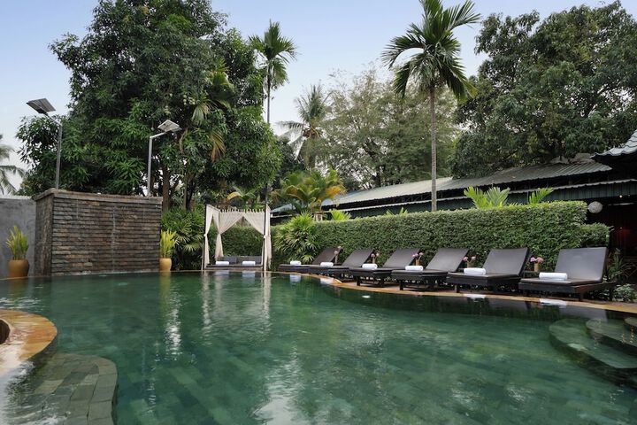 Pool 62 of 109