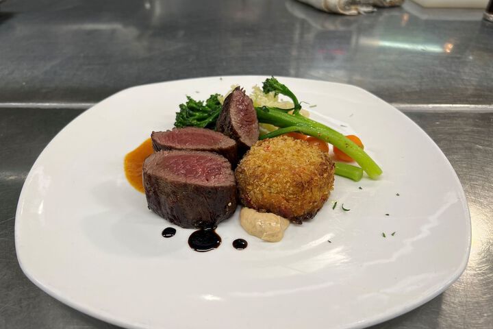 Dining 64 of 90
