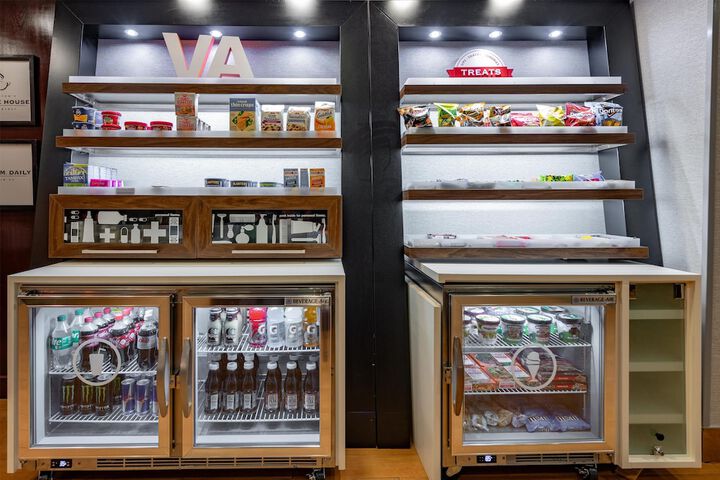Snack bar