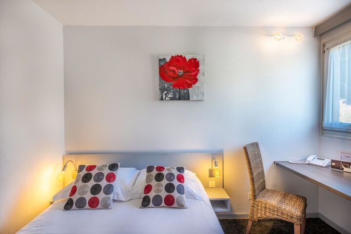 Room 17 of 51