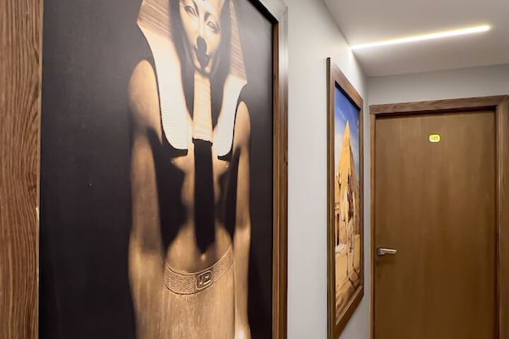Hotel 66 of 80