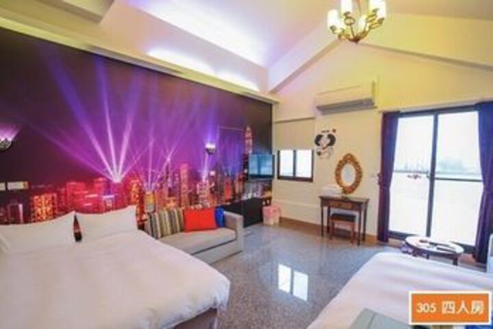 Room 19 of 36