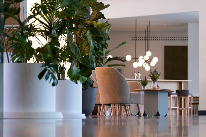 Hotel Interior 14 of 124