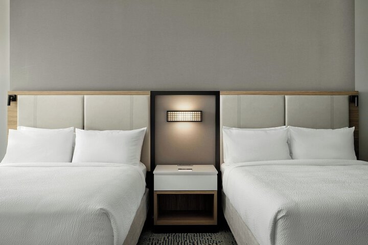 Room 5 of 22