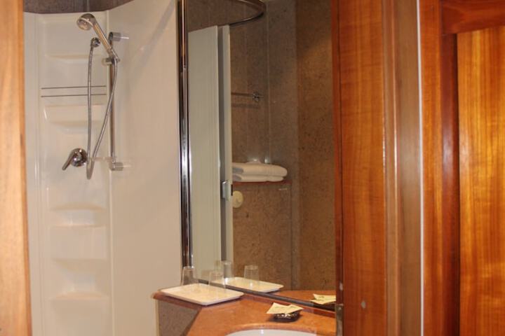Room 12 of 29