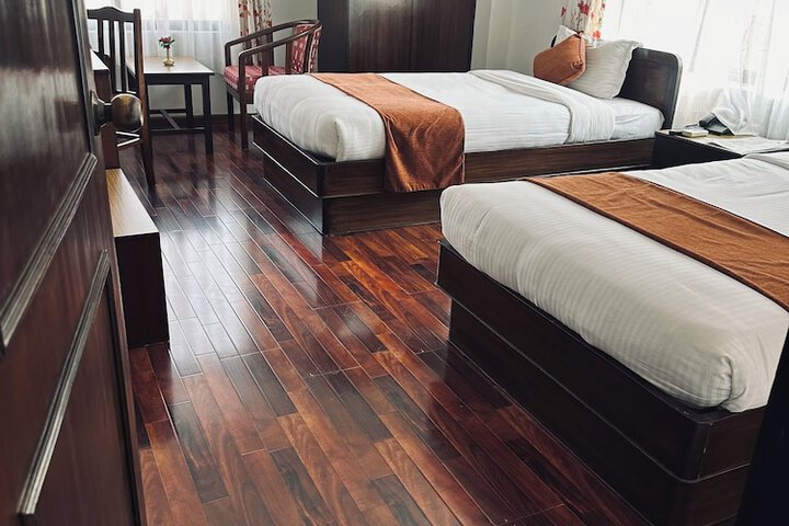 Room 30 of 93