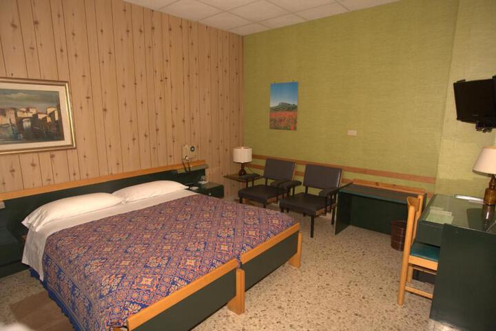 Inside Room Photo