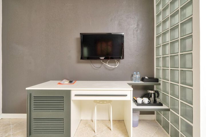 Room 71 of 164