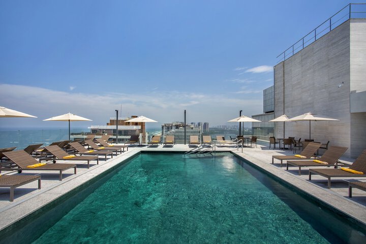 Pool 54 of 81