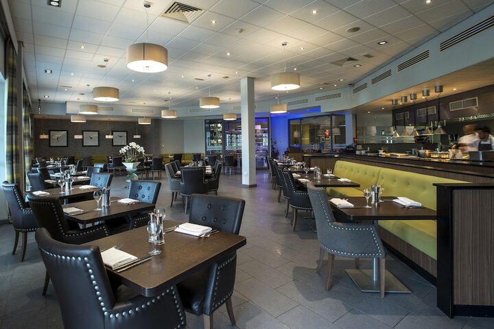 Dining 97 of 122
